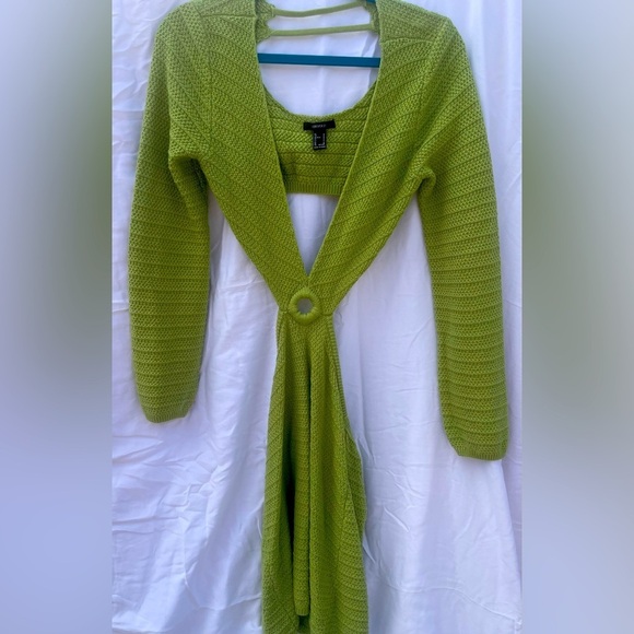 Brand: Forever 21 Color:Green Size:M Women’s knitted
 beach coverup - Picture 1 of 4